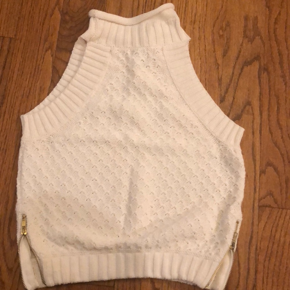 Sweater vest!